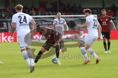 3.Liga - Saison 2023/2024 - SC Verl - FC Ingolstadt 04 - Pascal Testroet (Nr.37 - FCI) - Marcel Benger (Nr.23 - Verl) - Michel Stöcker (Nr.24 - Verl) -  - Foto: Meyer Jürgen