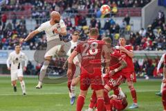 2.BL; Fortuna Düsseldorf - FC Ingolstadt 04; Nico Antonitsch (5, FCI) Kopfball Hennings Rouwen (28 DUS) de Wijs Jordy (30 DUS)