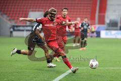 3. Liga; FC Ingolstadt 04 - Rot-Weiss Essen; Yannick Deichmann (20, FCI) Mizuta Kaito (24 RWE)