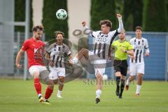 Bayernliga Nord - Saison 2026/27 - FC Ingolstadt 04 II - ASV Cham - Timo Hengmith (Nr.10 - FCI II) - Simon Haimerl rot Cham - Foto: Meyer Jürgen