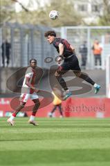 3. Liga; Rot-Weiss Essen - FC Ingolstadt 04; Dennis Kaygin (10, FCI) Kopfball