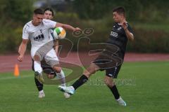 Bezirksliga - Saison 2025/26- TSV Gaimersheim - TSV Rohrbach - Nico von Swiontek Brzezinski (Nr.17 - TSV Gaimersheim) - Niklas Schabenberger schwarz Rohrbach - Foto: Meyer Jürgen