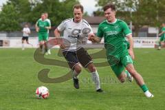 A-Klasse - Saison 2023/24 - TSV Gaimersheim II - FC Gerolfing II-  - Carlo Leilich weiss Gaimersheim - David Simm grün Gerolfing - Foto: Meyer Jürgen