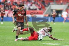 3. Liga; FC Ingolstadt 04 - Rot-Weiss Essen; Emre Gül (5, FCI) Zweikampf Kampf um den Ball Abiama Dickson (18 RWE)