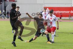 Relegation 2 - U17 - SSV Jahn Regensburg - FC Ingolstadt 04 - Sturm nach vorne Benjamin Causevic (10 FCI) und Michael Udebuluzor (25 FCI)