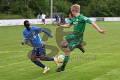 Bezirksliga - Saison 2022/2023 - SV Manching  - SVN München - Rainer Meisinger (Nr.8 - SV Manching) - Alex Napel blau München - Foto: Meyer Jürgen