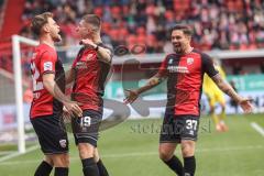 3. Liga; FC Ingolstadt 04 - FC Viktoria Köln; Tor Jubel Treffer Simon Lorenz (32, FCI) 1:0 Mladen Cvjetinovic (19, FCI) Torwart Dudu (1 VK) Pascal Testroet (37, FCI)