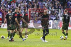 3. Liga; VfL Osnabrück - FC Ingolstadt 04; vor dem Spiel Cheftrainerin Sabrina Wittmann (FCI) beim Warmup