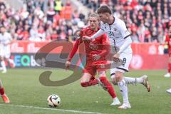 3. Liga; Rot-Weiss Essen - FC Ingolstadt 04; Benjamin Kanuric (8, FCI) Torchance Moustier Tom (28 RWE)