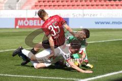 3. Liga - FC Ingolstadt 04 - FSV Zwickau - Filip Bilbija (35, FCI) Angriff und wird von Stanic Jozo (6 Zwickau) unsanft gestoppt, Torwart Brinkies Johannes (1 Zwickau) hält