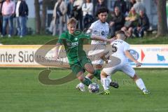 Bezirksliga - Saison 2023/24 - SV Manching - SK Srbija München - Rainer Meisinger (Nr.8 - SV Manching) - Lazarevic Stefan weiss Srbija München - Foto: Meyer Jürgen