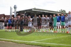 3. Liga - Saison 2026/27 - SC Sonnenhof Großaspach - FC Ingolstadt 04 - Die Mannschaft bedankt sich bei den mitgereisten Fans - jubel - Foto: Meyer Jürgen