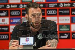 3. Liga; FC Ingolstadt 04 - SC Verl; Pressekonferenz Interview Cheftrainer Michel Kniat (Verl)