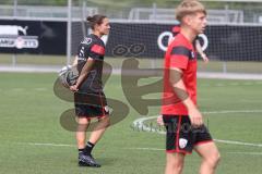 3. Liga - Saison 2024/25 - Trainingsauftakt- FC Ingolstadt 04 -  - Cheftrainerin Sabrina Wittmann (FCI) mit Ball -  XXXXX - Foto: Meyer Jürgen