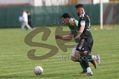 Kreisliga - Saison 2023/24 - Türkisch SV Ing - FC Gerolfing -  - Anastasios Porfyriadis grün Gerolfing - Daniel Drotleff schwarz Türkisch - Foto: Meyer Jürgen