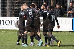 Fussball - Kreisliga - FC Grün Weiss Ingolstadt - FC Fatih Ingolstadt - Akif Abasikeles schwarz Fatih Ing. mit dem 0:1 Führungstreffer - jubel - Foto: Meyer Jürgen