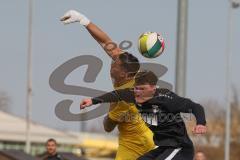 Bezirksliga - Saison 2024/25- TSV Gaimersheim - FC Aschheim - Luca Mancini (Nr.21 - TSV Gaimersheim) - Pascal Jakob Torwart Aschheim - Foto: Meyer Jürgen