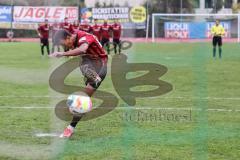 Toto-Pokal; VfB Eichstätt - FC Ingolstadt 04; Elfmeterschiessen, Marcel Costly (22, FCI) Tor gegen Torwart Florian Rauh (Nr.21 - VfB)