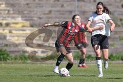 2. Bundesliga Frauen - Saison 2025/26 - FC Ingolstadt 04 Frauen - Borussia Mönchengladbach - Annika Kömm (Nr.25 - FC Ingolstadt Frauen I) - Arici Maresa weiss M`Gladbach  - Foto: Meyer Jürgen