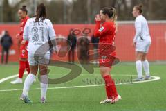 2. Bundesliga Frauen - Saison 2023/24 - FC Ingolstadt 04 Frauen - FC Carl Zeiss Jena - Reininger Pija (Nr.21 - FCI) - enttäuscht - ärgert sich - Juckel Nelly weiss Jena - Foto: Meyer Jürgen