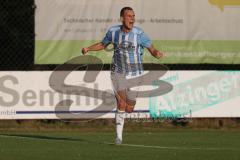 Kreisliga - Saison 2025/26- SV Kasing - FC Sandersdorf -  Der 0:1 Führungstreffer durch Thomas Kuttenberger blau Sandersdorf - jubel - - XXXXX - Foto: Meyer Jürgen