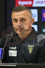 3. Liga; FC Ingolstadt 04 - Alemannia Aachen; Interview Pressekonferenz Cheftrainer Mersad Selimbegovic (AA)
