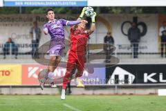 Toto-Pokal; SV Wacker Burghausen - FC Ingolstadt 04; kommt zu spät Emre Gül (5, FCI) Torwart Marcel Brinkmann (22 SVWB)