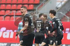 2.BL; FC Ingolstadt 04 - SV Darmstadt 98; Stefan Kutschke (30, FCI) schreit Chance verpasst, Merlin Röhl (34, FCI)