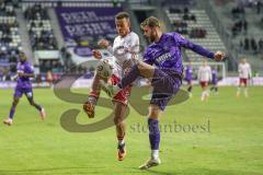 3. Liga; Erzgebirge Aue - FC Ingolstadt 04; Zweikampf Kampf um den Ball Marcel Costly (22, FCI) Uhlmann Eric (11 Aue)