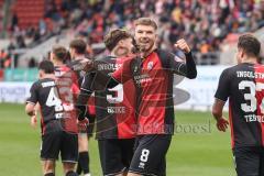 3. Liga; FC Ingolstadt 04 - FC Viktoria Köln; Freistoß Benjamin Kanuric (8, FCI) Tor Jubel Treffer 3:0