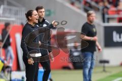 3. Liga; FC Ingolstadt 04 - SSV Jahn Regensburg; an der Seitenlinie, Spielerbank schreit Cheftrainerin Sabrina Wittmann (FCI)