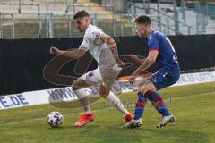 3. Liga - KFC Uerdingen 05 - FC Ingolstadt 04 - Zweikampf Stefan Kutschke (30, FCI) Schneider Leon (15 KFC)