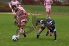 Bezirksliga - Saison 2025/26- TSV Gaimersheim - SpVgg Kammerberg - Nicolae Nechita (Nr.19 - TSV Gaimersheim) - Florian Machl blau Kammerberg - Foto: Meyer Jürgen
