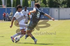 Bayernliga Nord - Saison 2025/26 - FC Ingolstadt 04 II - SV Weiden - Johann Chirinos (Nr.10 - FC Ingolstadt II) - Lummer Michael grau Weiden - Foto: Meyer Jürgen