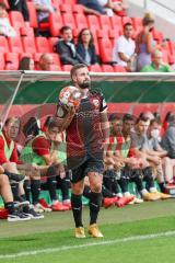 DFB Pokal; FC Ingolstadt 04 - Erzgebirge Aue; Einwurf Marc Stendera (10, FCI)