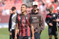 3. Liga; FC Ingolstadt 04 - Arminia Bielefeld; 0:3 Niederlage, hängende Köpfe Marcel Costly (22, FCI) Torwart Maurice Dehler (46, FCI)