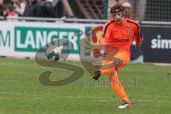 Bezirksliga - Saison 2024/25 - FC Gerolfing - VFB Eichstätt II - Michael Oblinger Torwart Gerolfing mit Gesichtsmaske - XXXXX - Foto: Meyer Jürgen