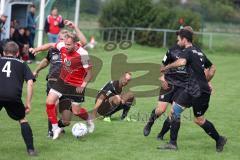 A-Klasse - Saison 2022/2023 - TSV Unsernherrn - TV 1911 Vohburg - Florian Heckner rot Vohburg - setzt sich gegen 5 Gegenspieler durch - Foto: Meyer Jürgen