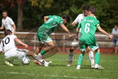 Kreisklasse - Saison 2026/27- TSV Lenting - FC Arnsberg-  - Marco Maier weiss Arnsberg #10 - Albijan Musliu grün Lenting - Foto: Meyer Jürgen