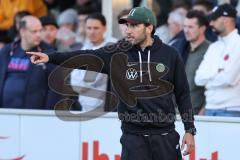 Landesliga - Saison 2025/26 - SV Manching - TSV Dachau  - Cheftrainer Cüneyt Köz (SV Manching) - XXXXX - Foto: Meyer Jürgen