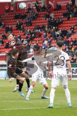 2.BL; FC Ingolstadt 04 - FC ST. Pauli; Zweikampf Kampf um den Ball Stefan Kutschke (30, FCI) Merlin Röhl (34, FCI) Irvine Jackson (7 Pauli) Paqarada Leart (23 Pauli)