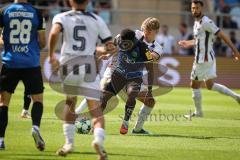 3. Liga - Saison 2026/27 - 1. FC Saarbrücken - FC Ingolstadt 04  - Max Plath (Nr.14 - FCI) - Kelsey Owusu (Nr.31 - Saarbrücken) - Foto: Meyer Jürgen
