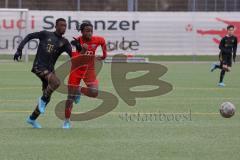 U 14 (C-Jun.) Förderliga BuLi/NLZ -  Saison 2021/2022 - FC Ingolstadt 04 - FC Bayern München - Elem Apemegno rot FCI - Foto: Meyer Jürgen