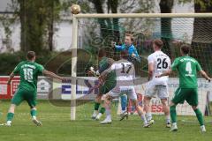Landesliga - Saison 2024/25 - SV Manching - FC Kempten - Simon Berger (Nr.5 - SV Manching) - Siebken Christoph Torwart Kempten - Sebastian Graßl (Nr.10 - SV Manching) - Foto: Meyer Jürgen