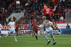 3. Liga; FC Ingolstadt 04 - TSV 1860 München; Patrick Schmidt (9, FCI) Zweikampf Kampf um den Ball Morgalla Leandro (39 TSV) Felix Keidel (43, FCI)