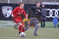 Bayernliga - Frauen - Saison 2022/2023 - FC Ingolstadt 04 II - - TSV Schwaben Augsburg - Serena Horak rot FCI - Lisa Seidler schwarz Augsburg - Foto: Meyer Jürgen