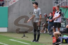 DFB Pokal; FC Ingolstadt 04 - Erzgebirge Aue; Cheftrainer Roberto Pätzold (FCI) schreit ins Feld