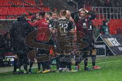 2.BL; FC Ingolstadt 04 - Erzgebirge Aue; Tor Jubel Treffer Andreas Poulsen (2, FCI) Siegtreffer in Nachspielzeit, Jubel an der Bank, Patrick Schmidt (32, FCI) Christian Gebauer (22, FCI) Jonatan Kotzke (25, FCI)