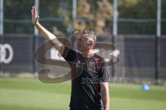 3. Liga - Saison 2026/27 - 1. Trainingseinheit mit Achim Beierlorzer - Cheftrainer Achim Beierlorzer (FCI) - XXXXX - Foto: Meyer Jürgen