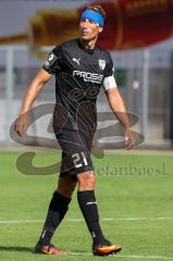 3.Liga - Saison 2022/2023 - SC Freiburg II - FC Ingolstadt 04 - Tobias Schröck (Nr.21 - FCI) mit einer  Kopfverletzung - - Foto: Meyer Jürgen